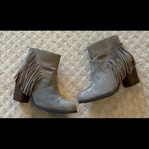 Madden girl fringe booties